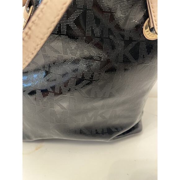 Michael Kors Black Patent Tote Shoulder Bag Logos, Tan Straps Casual Preppy - Picture 9 of 9